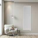 Radiatore elettrico verticale a inerzia fluida Ramada 1500W con Controllo Digitale - Bianco 9010